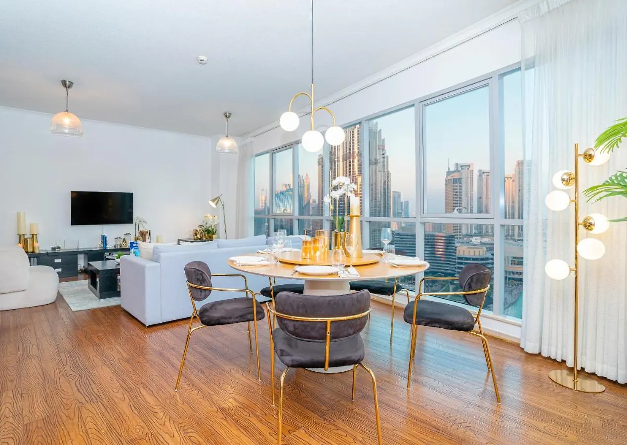 Homesgetaway-The Residences Tower 1 3Br Downtown-Emaar Dubai Apartment