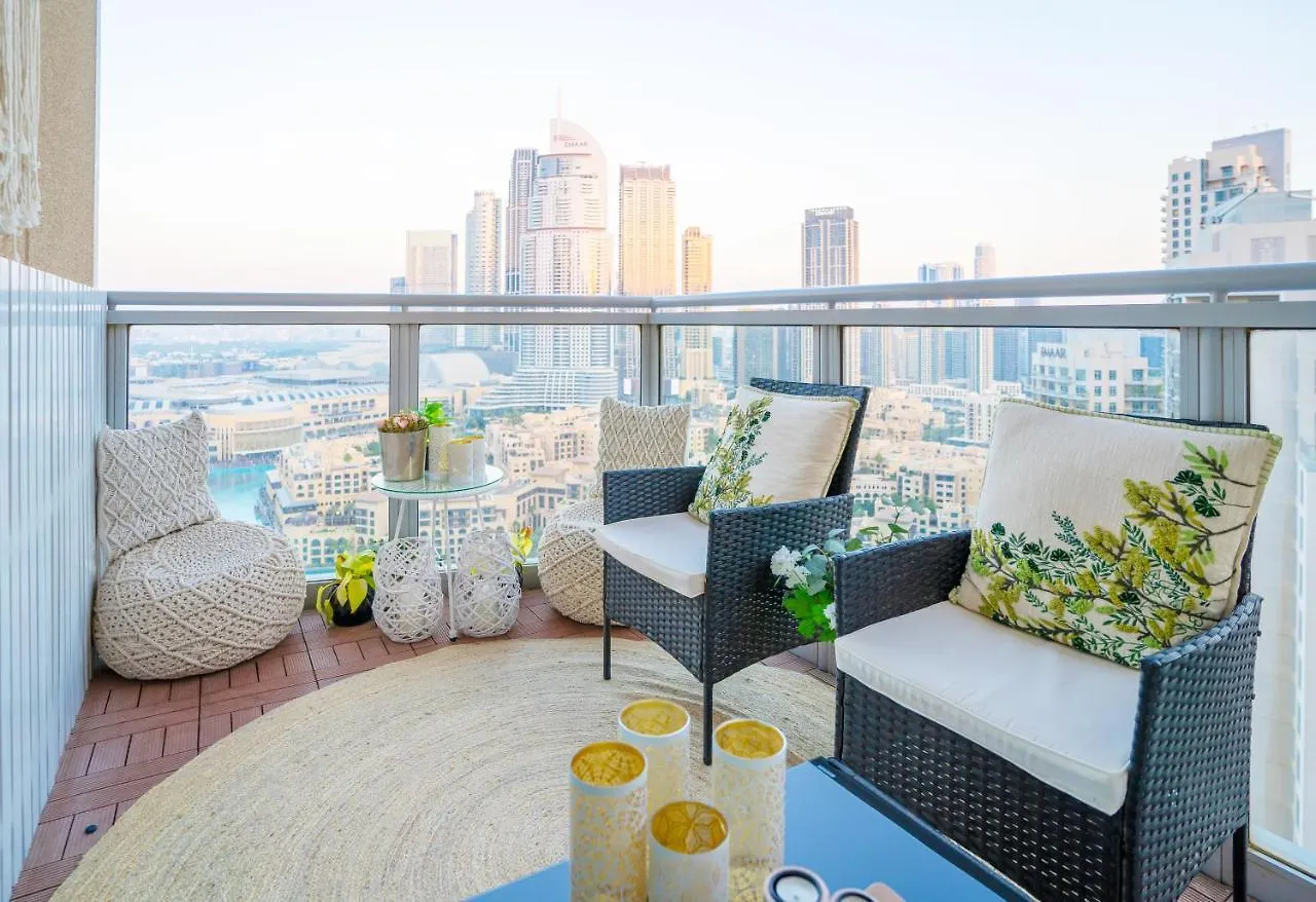 Homesgetaway-The Residences Tower 1 3Br Downtown-Emaar Dubai Apartment